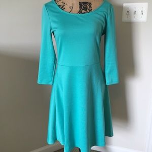 The Limited Teal Quarter-Shelve Dress